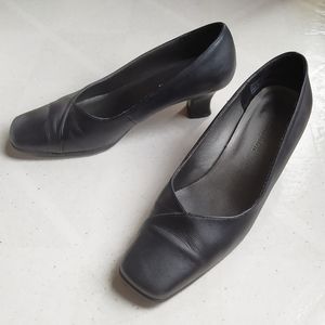 Tradition "Stephie" Square Toe Leather Hee…